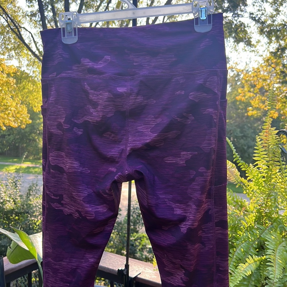 Exercise Legging - Picture 4 of 6